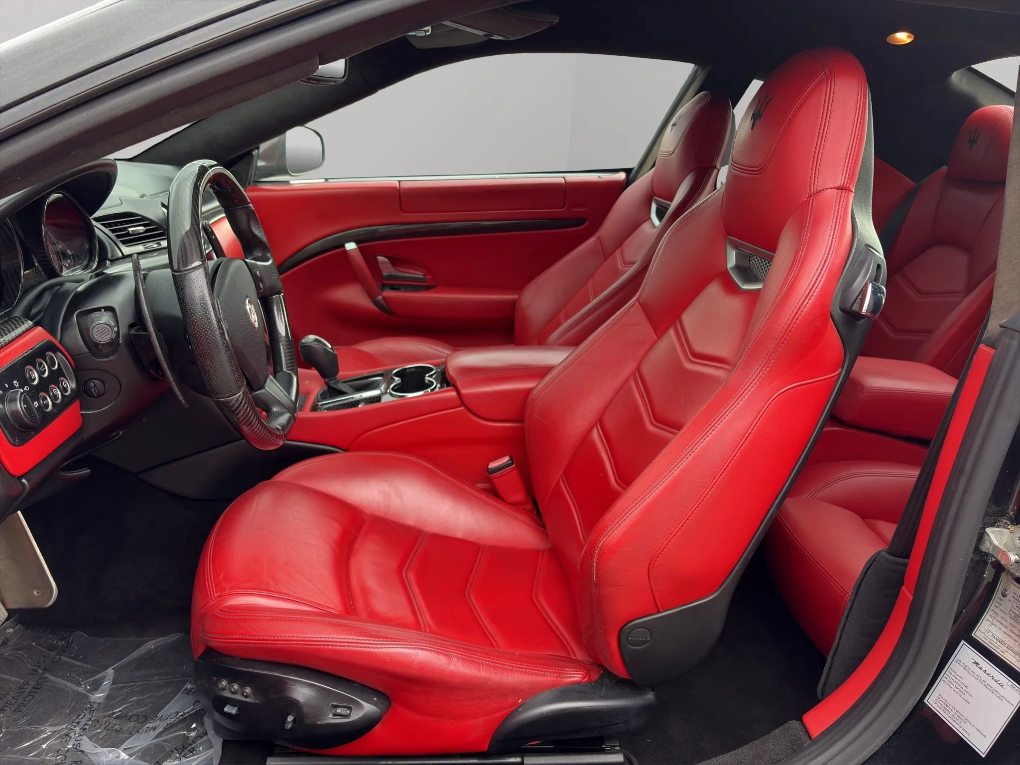 Used 2013 Maserati GranTurismo Sport RWD image 21