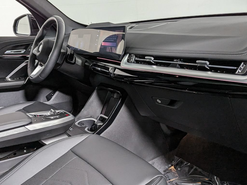 Used 2025 BMW X1 xDrive28i w/ Technology Package AWD/4WD image 25