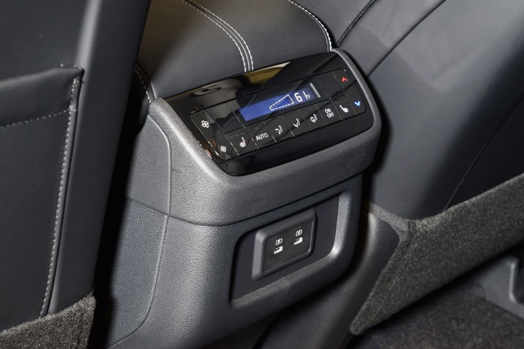 New 2026 INFINITI QX60 Luxe w/ Cargo Package image 32