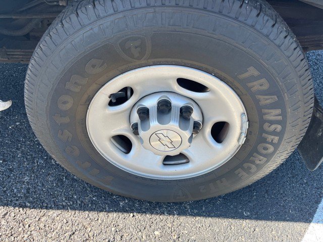 Used 2019 Chevrolet Express 3500 Extended w/ Driver Convenience Package image 11