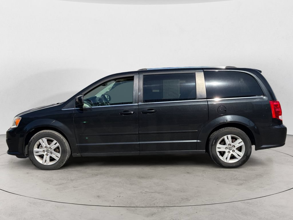 Used 2011 Dodge Grand Caravan Crew w/ Entertainment Group 1 FWD image 8