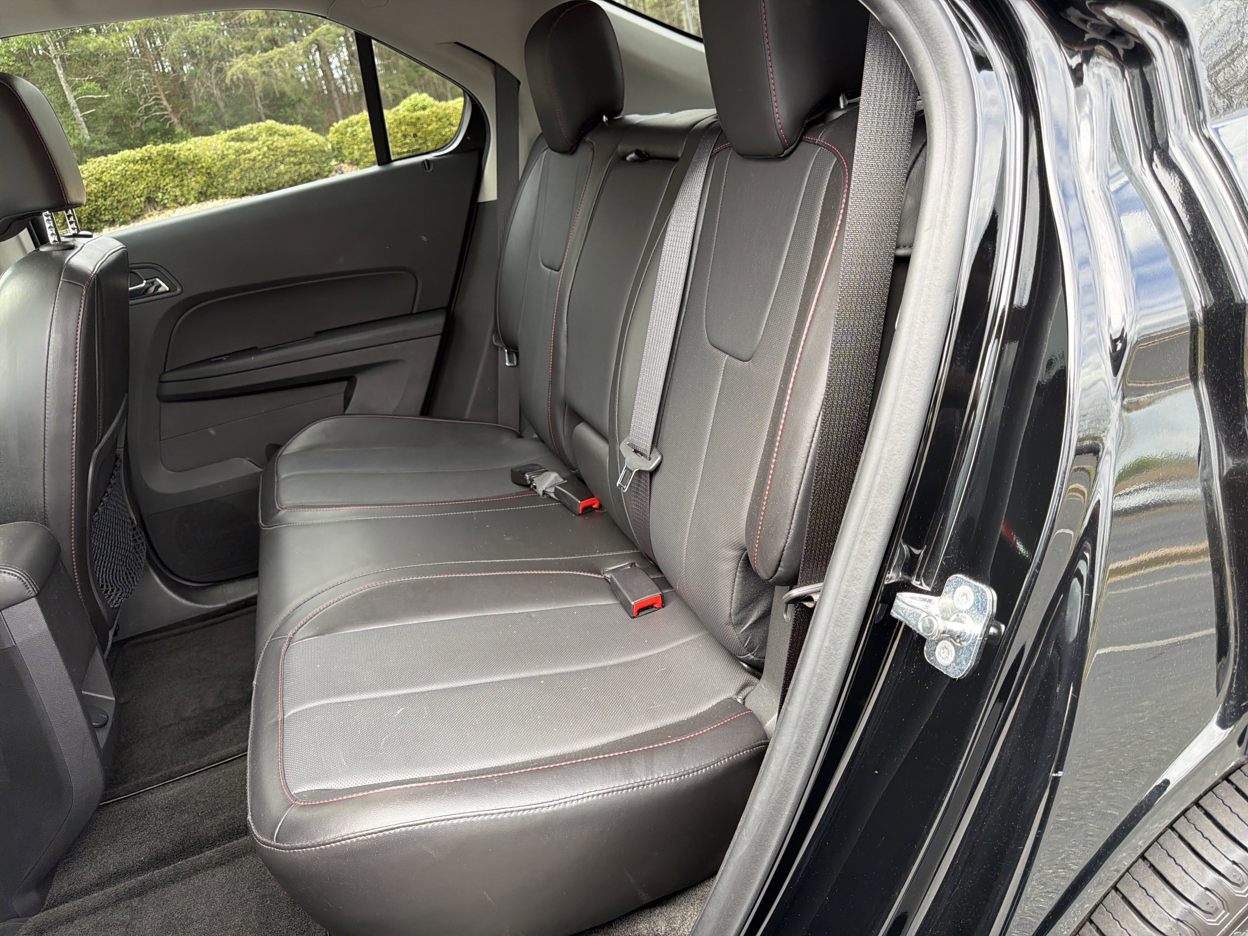 Used 2017 Chevrolet Equinox Premier w/ Enhanced Convenience Package image 21