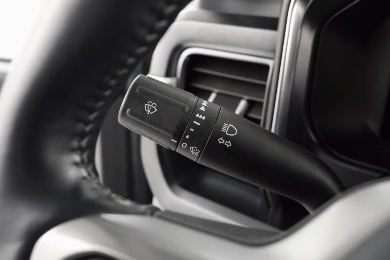 Used 2023 Ford F250 Limited w/ FX4 Off-Road Package image 32