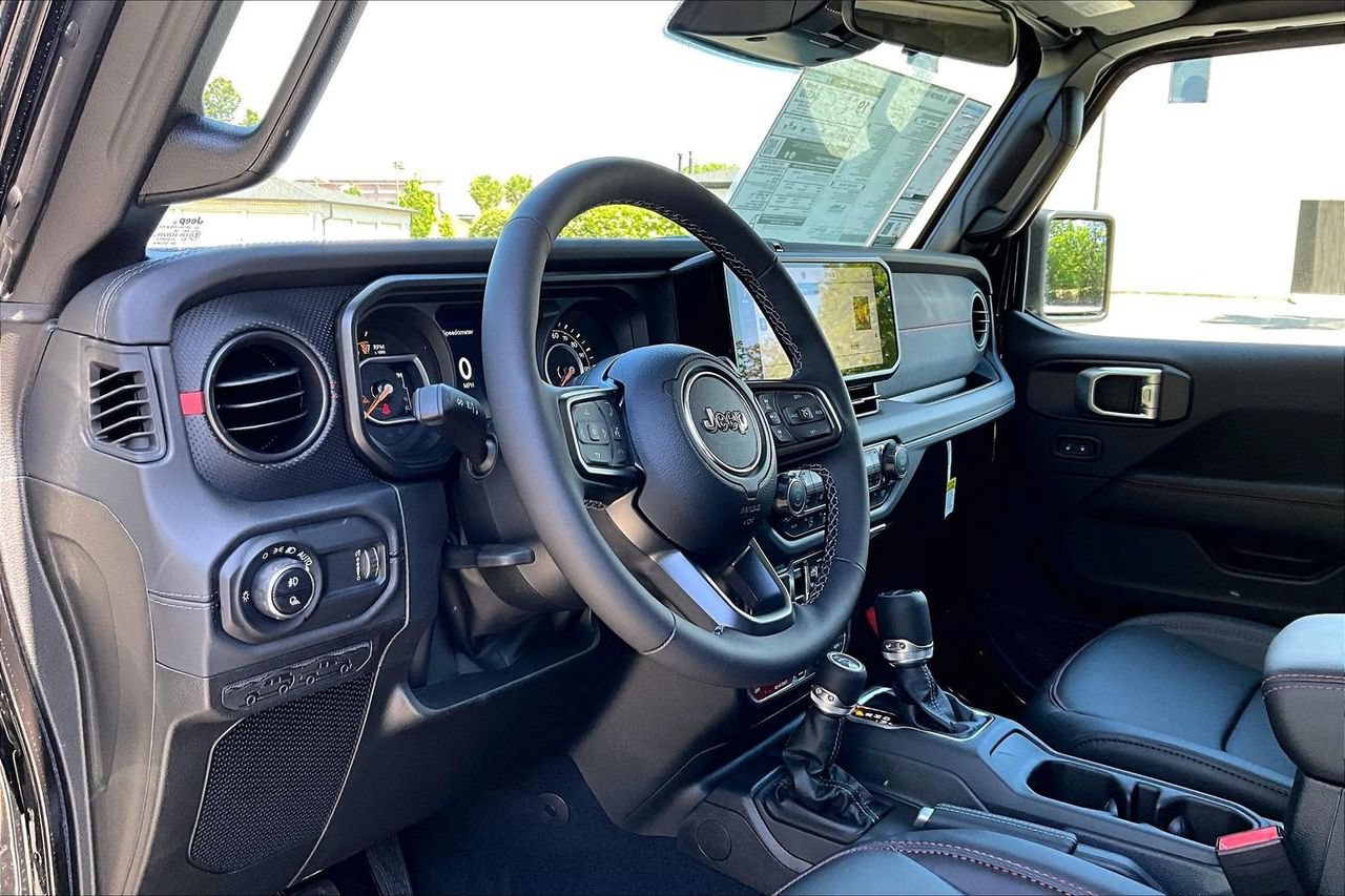 New 2026 Jeep Gladiator Rubicon w/ Steel Power Dome Hood Package AWD/4WD image 20