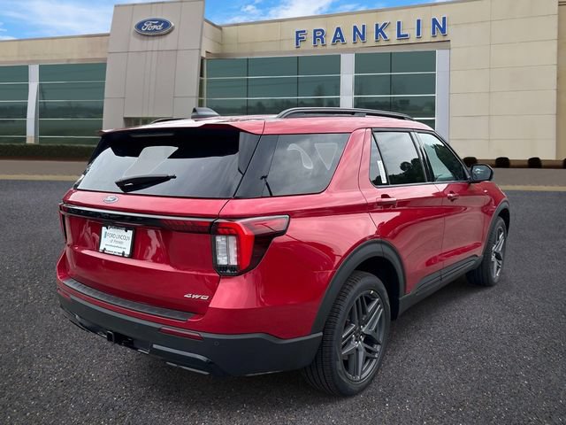 New 2026 Ford Explorer ST-Line w/ ST-Line Street Pack AWD/4WD image 7