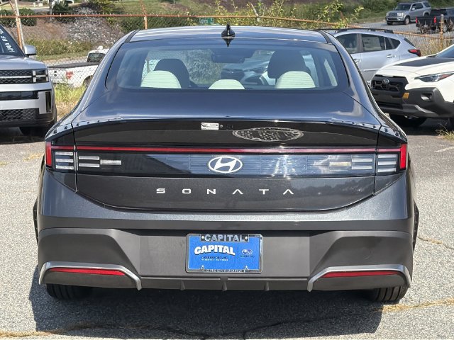 Certified 2026 Hyundai Sonata SE FWD image 12