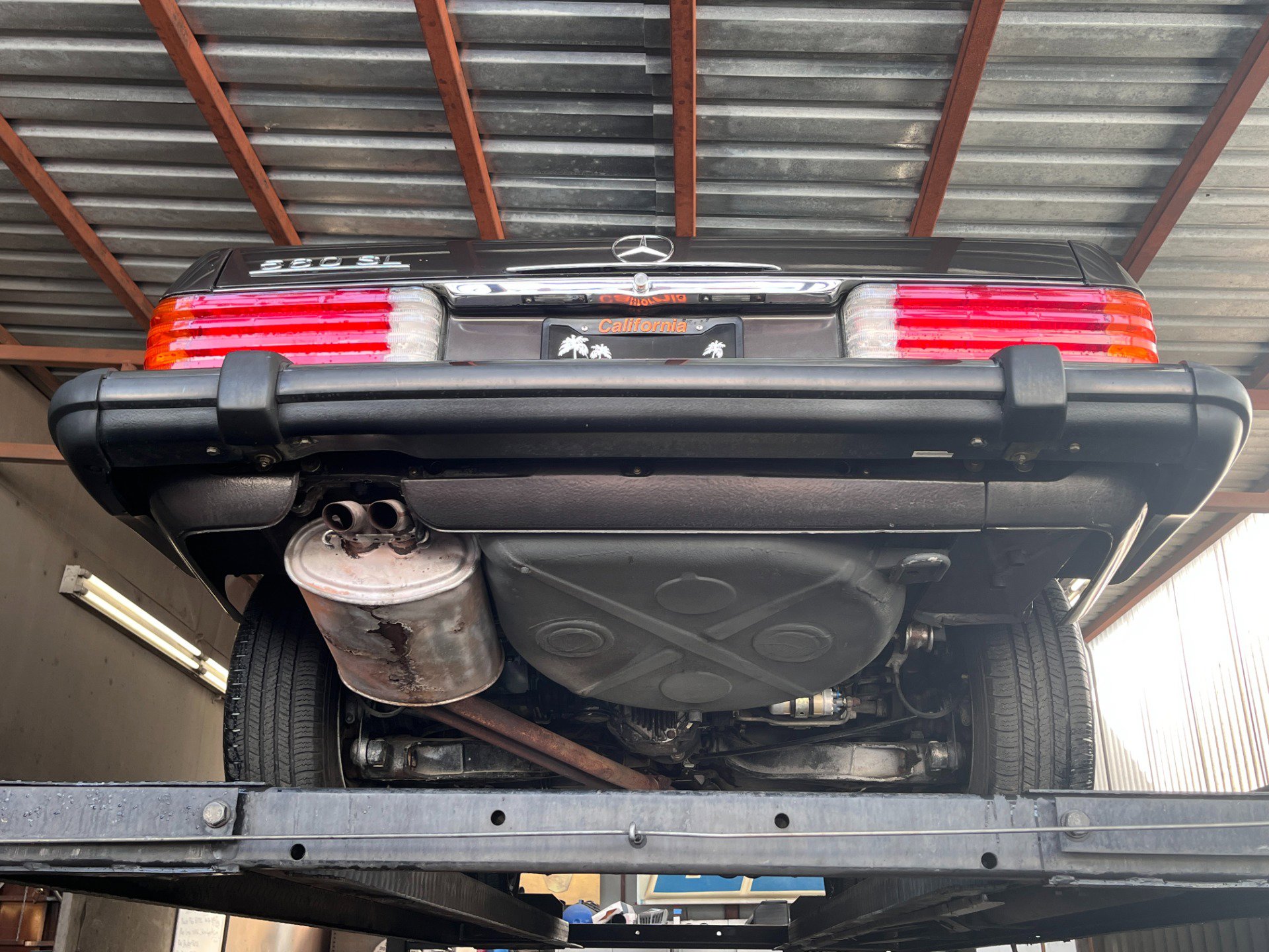 Used 1987 Mercedes-Benz 560 SL image 38