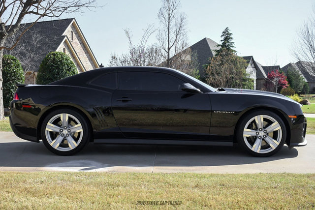 Used 2014 Chevrolet Camaro ZL1 image 9