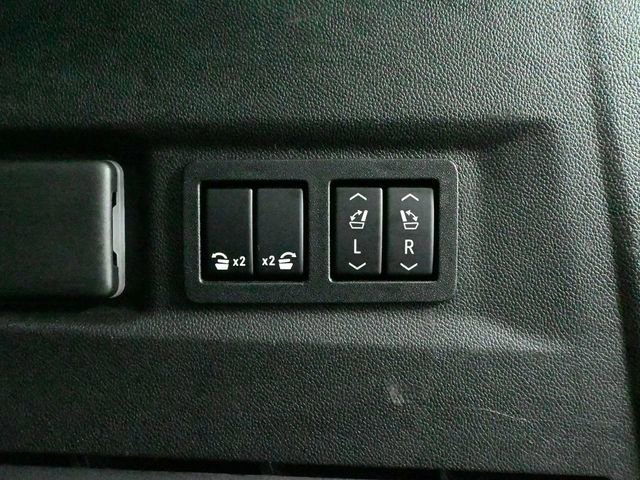 Used 2021 Chevrolet Tahoe Premier w/ Premium Package image 53