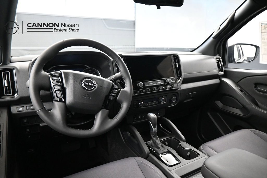 New 2027 Nissan Frontier SV w/ SV Convenience Package RWD image 9