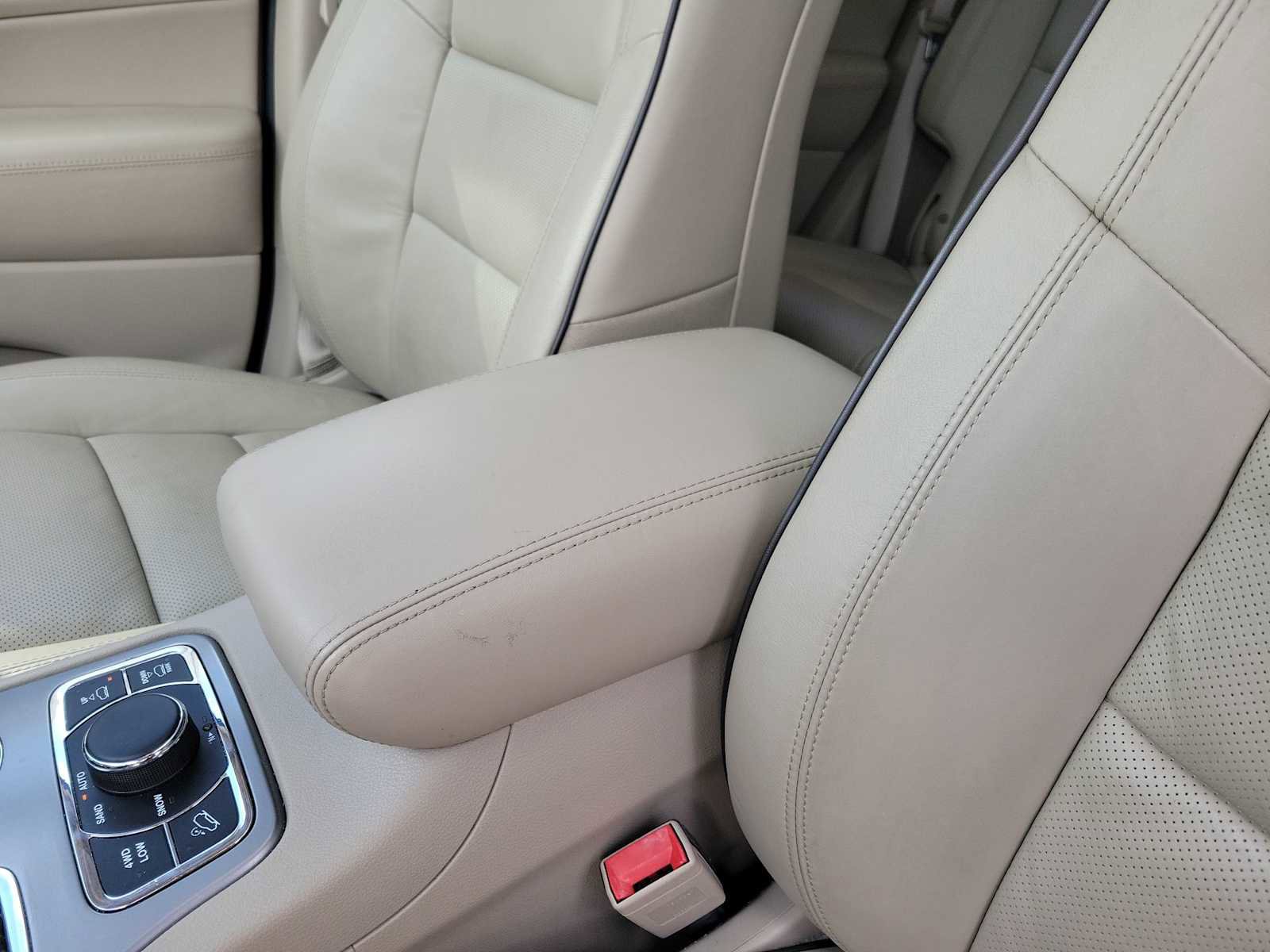 Used 2021 Jeep Grand Cherokee Overland image 11