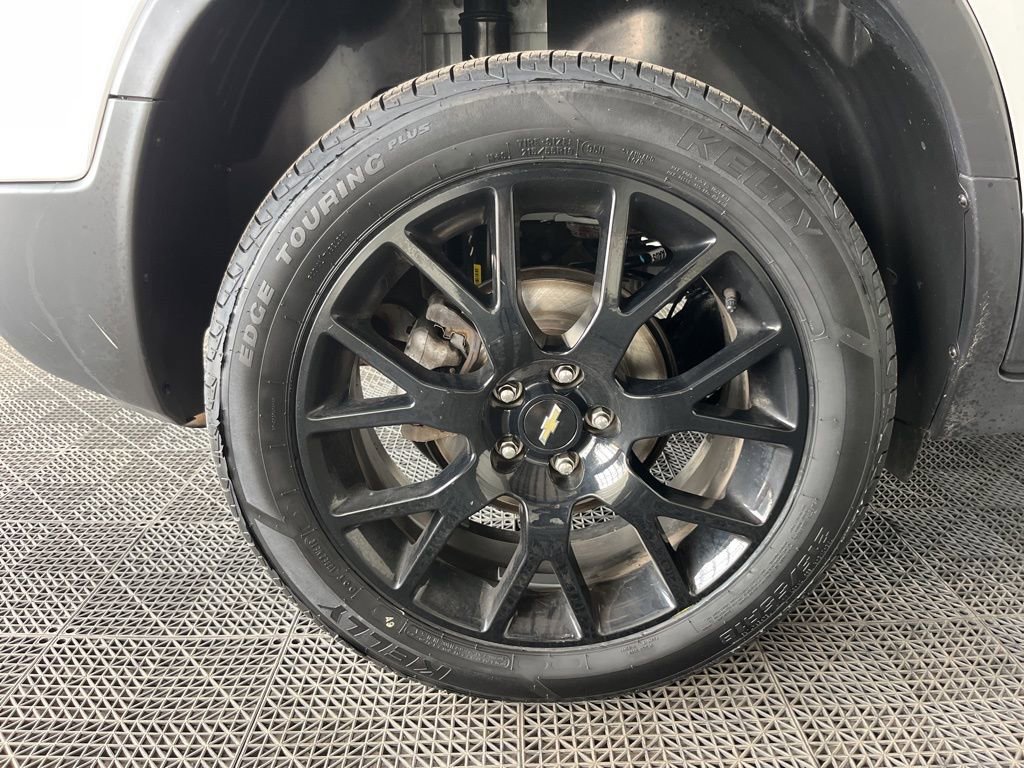 Used 2022 Chevrolet Trax LT w/ Driver Confidence Package image 24