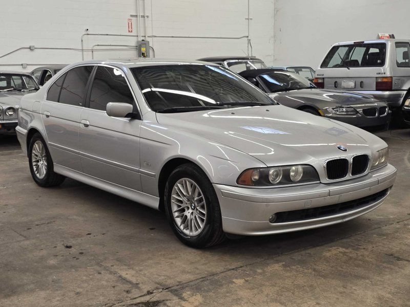 Used 2001 BMW 530i Sedan RWD image 2