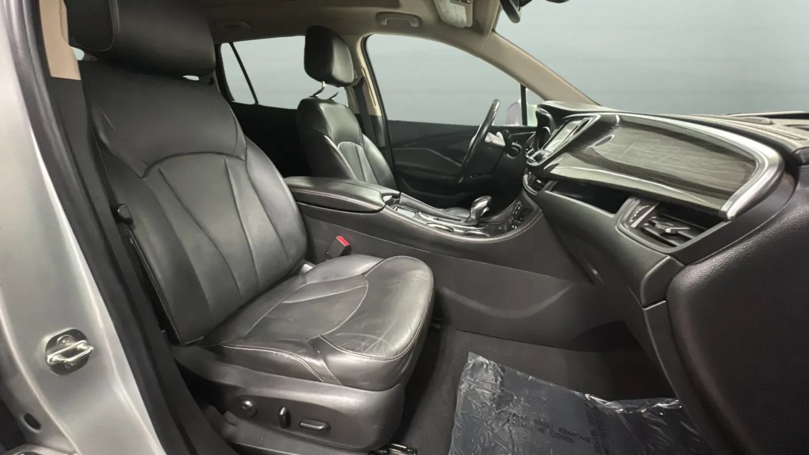 Used 2018 Buick Envision Essence AWD/4WD image 21