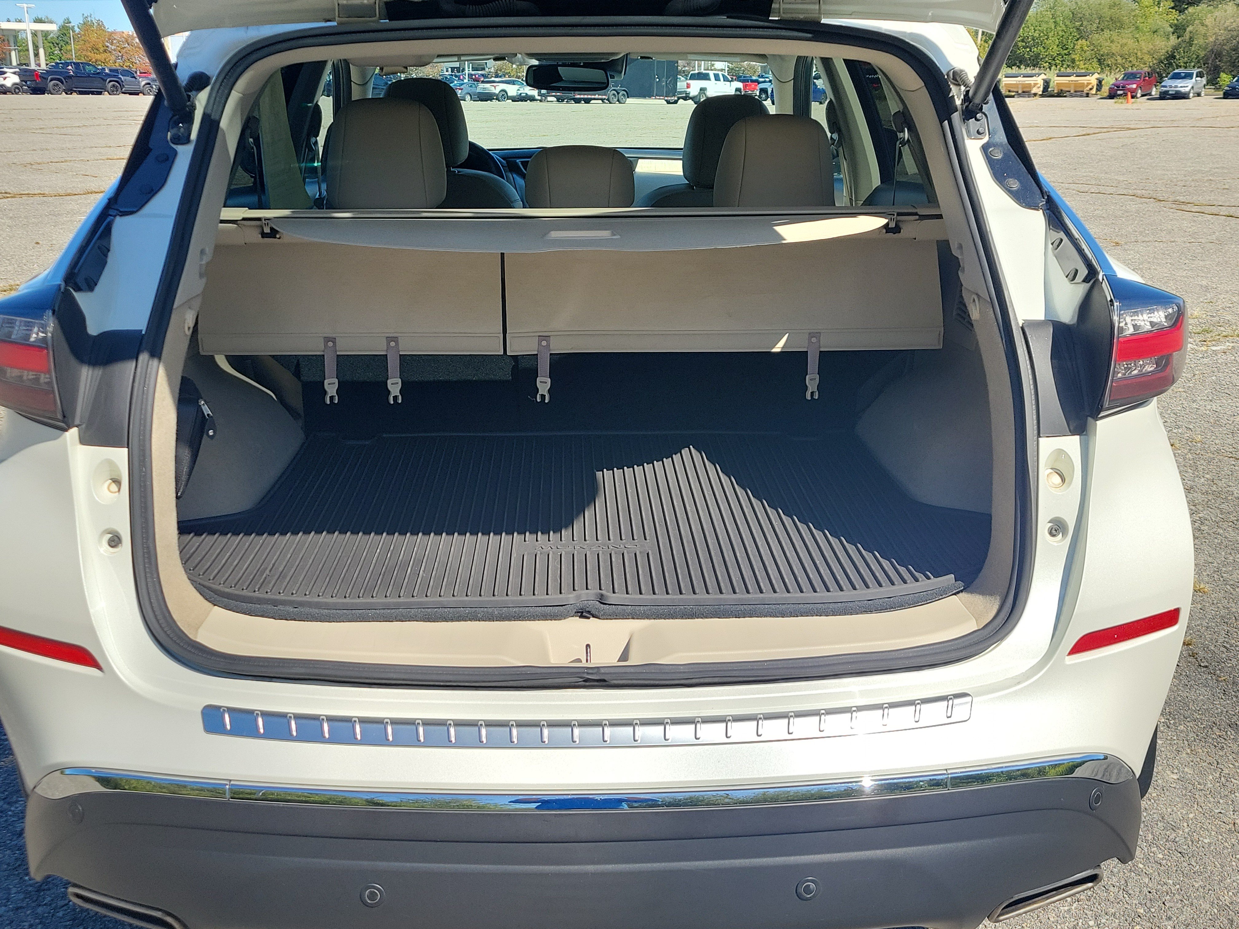 Used 2019 Nissan Murano SL w/ SL Technology Package AWD/4WD image 17