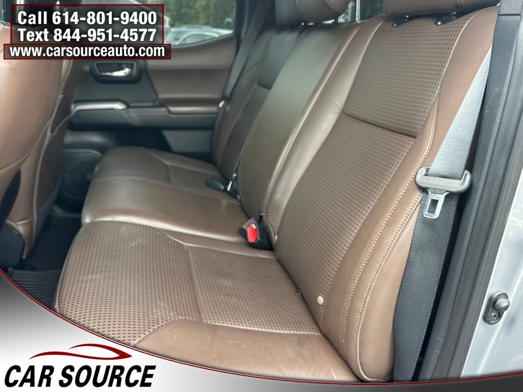 Used 2016 Toyota Tacoma Limited w/ Towing Package AWD/4WD image 16