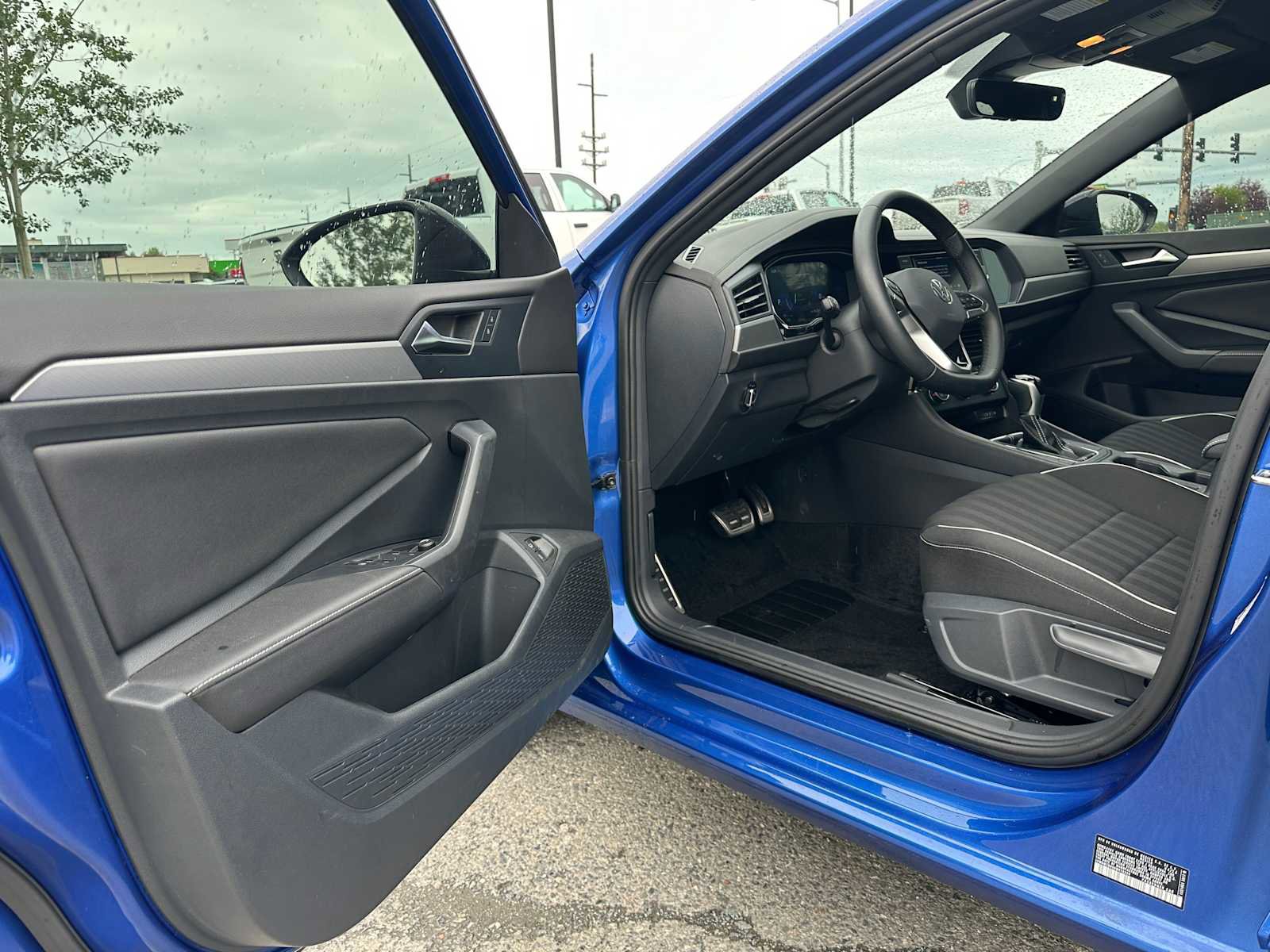 Used 2024 Volkswagen Jetta Sport image 19