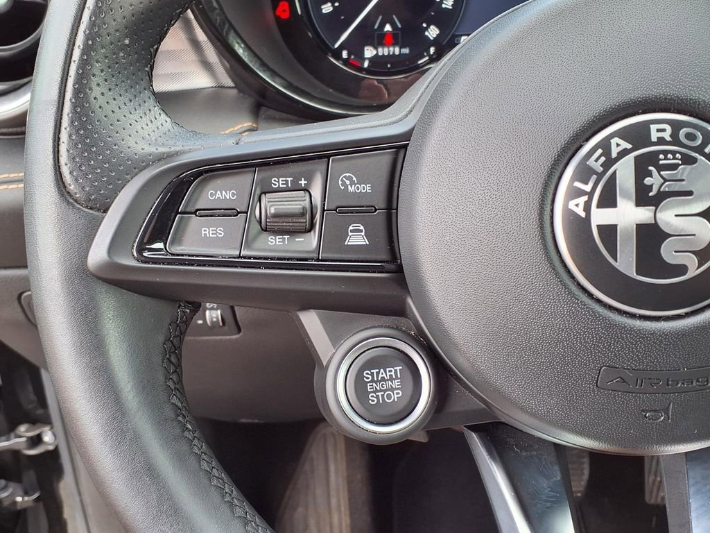 Used 2024 Alfa Romeo Tonale Ti AWD/4WD image 35