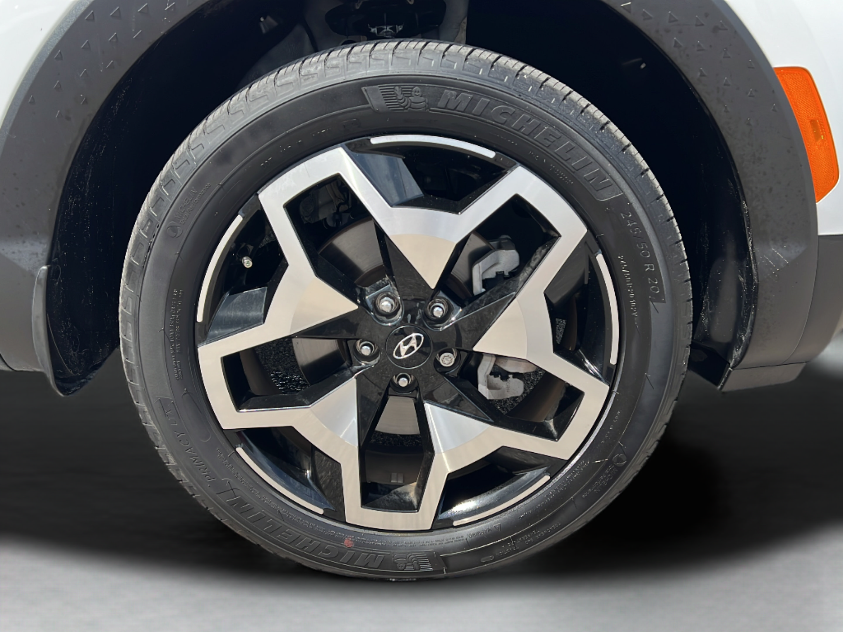 Certified 2023 Hyundai Santa Cruz Limited AWD/4WD image 26