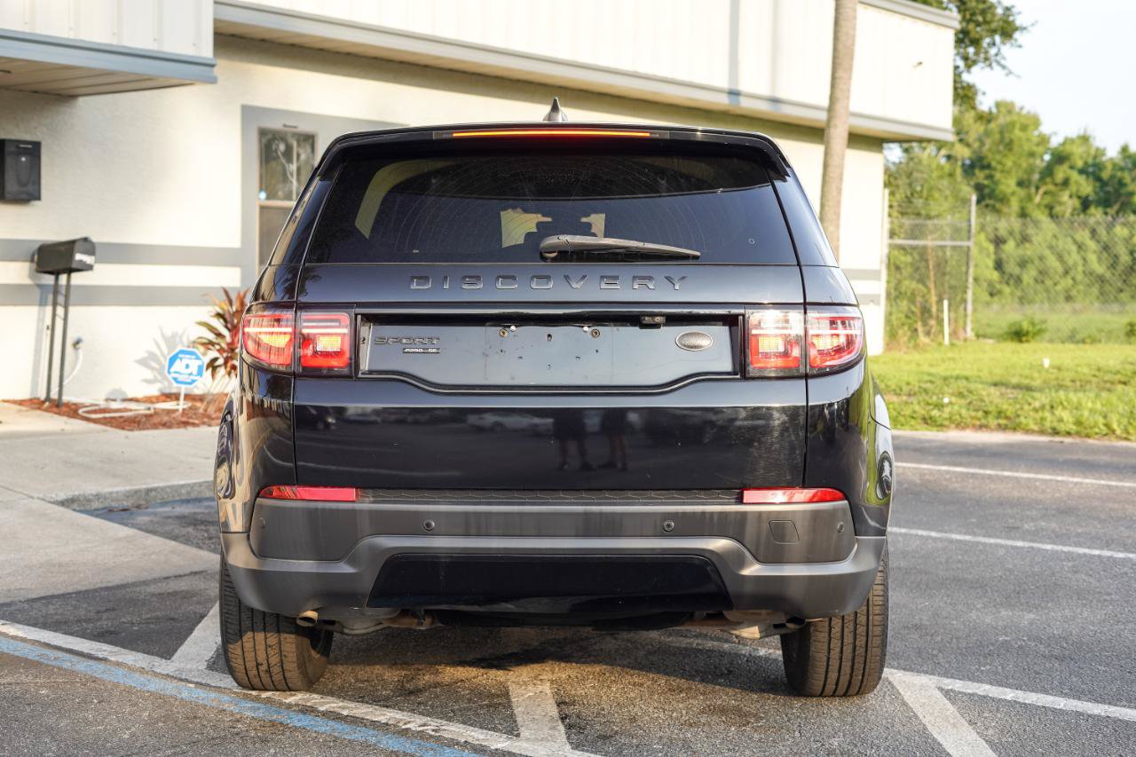 Used 2020 Land Rover Discovery Sport SE AWD/4WD image 5