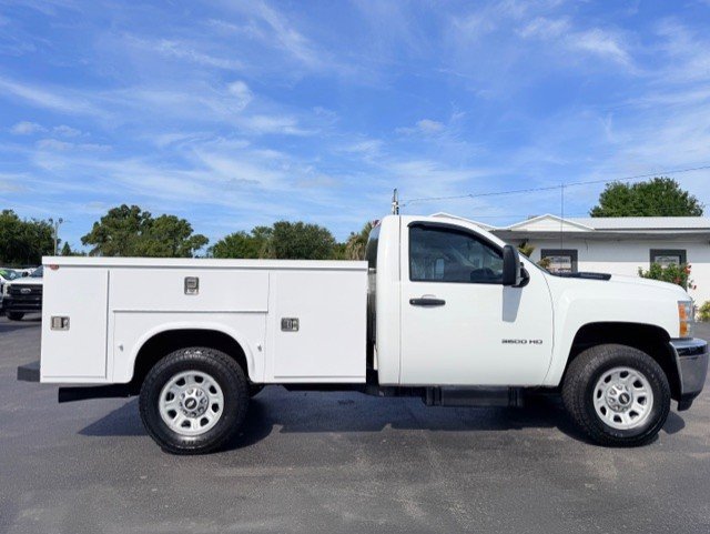 Used 2013 Chevrolet Silverado 3500 W/T image 5