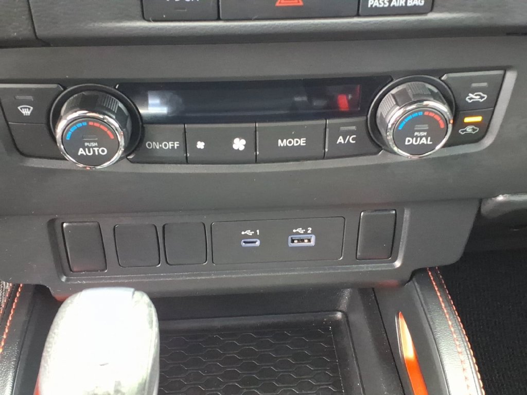 Used 2024 Nissan Frontier PRO-4X w/ Off-Road Protection Package AWD/4WD image 9