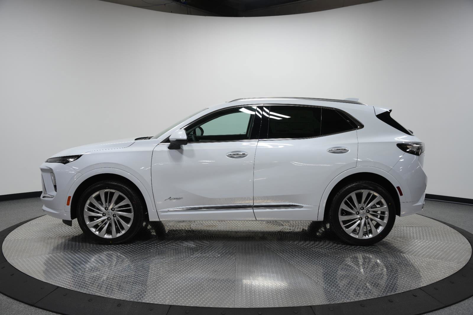 New 2026 Buick Envision Avenir image 5