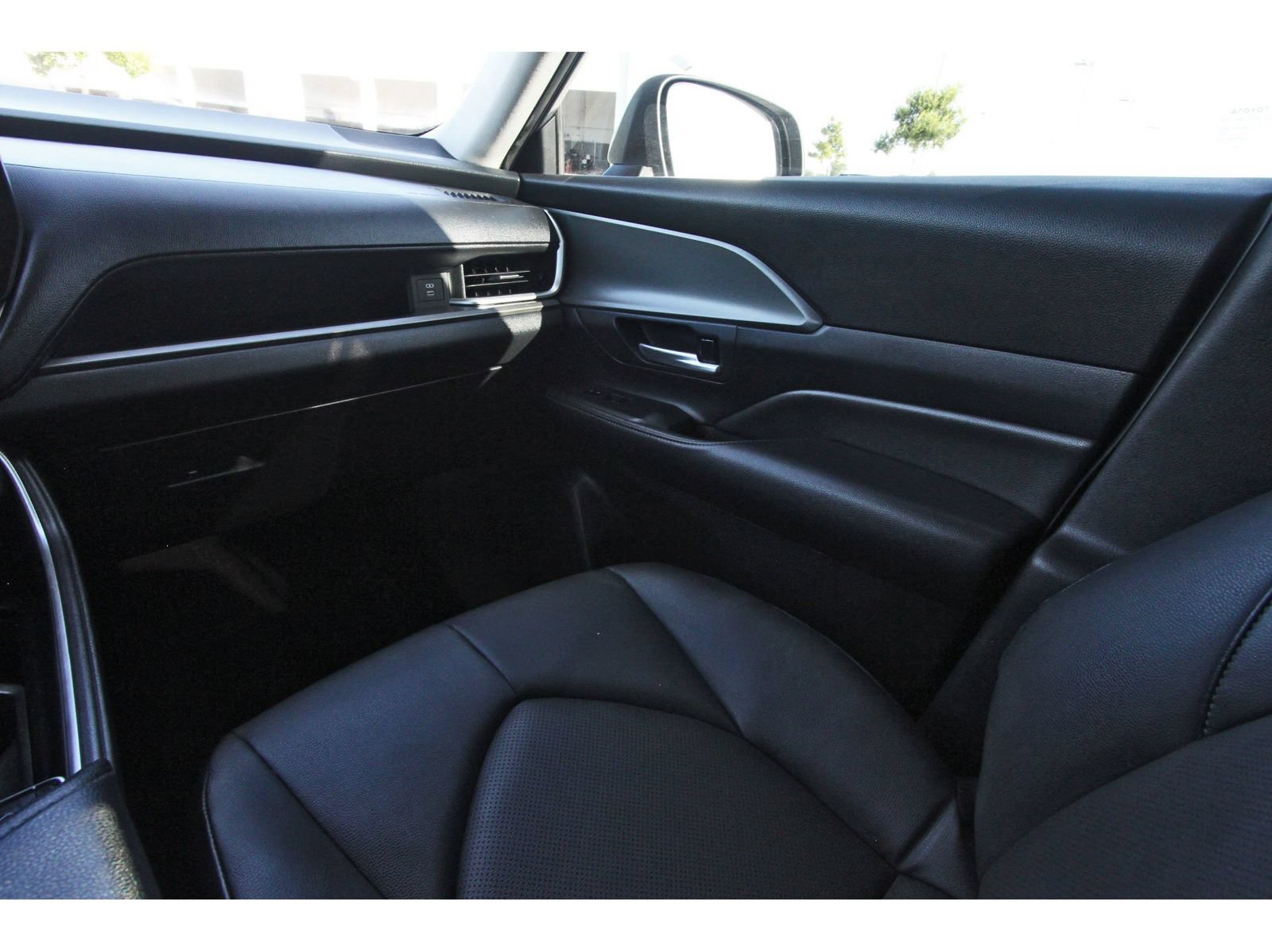 Used 2024 Toyota Grand Highlander AWD image 13