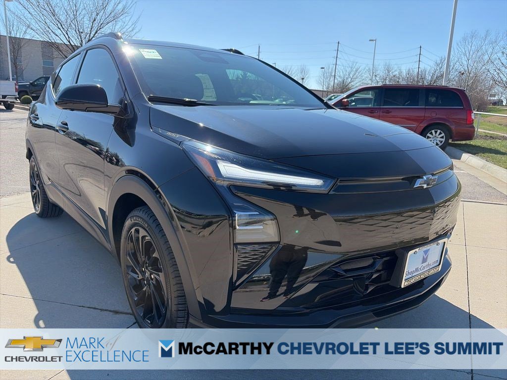 New 2027 Chevrolet Bolt RS w/ Technology Package image 2