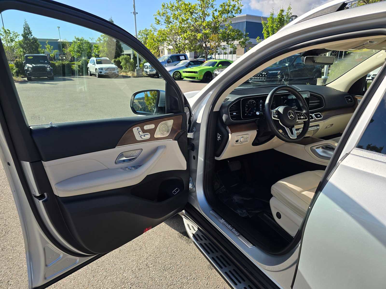 Used 2021 Mercedes-Benz GLE 350 4MATIC image 21