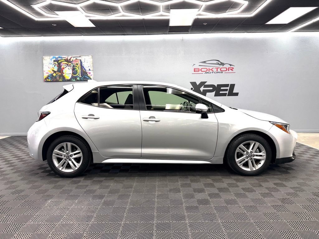 Used 2020 Toyota Corolla SE w/ Carpet Mat Package FWD image 17