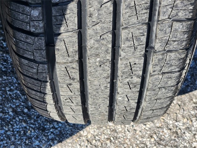 Used 2023 Chevrolet Silverado 1500 LT image 11