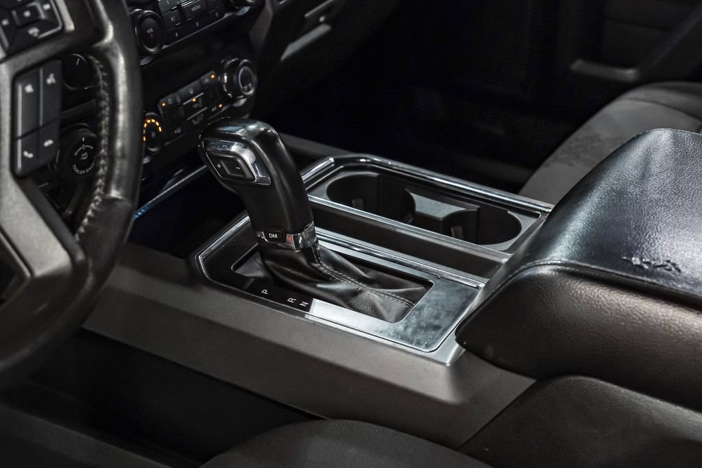Used 2019 Ford F150 XLT w/ Equipment Group 302A Luxury AWD/4WD image 28
