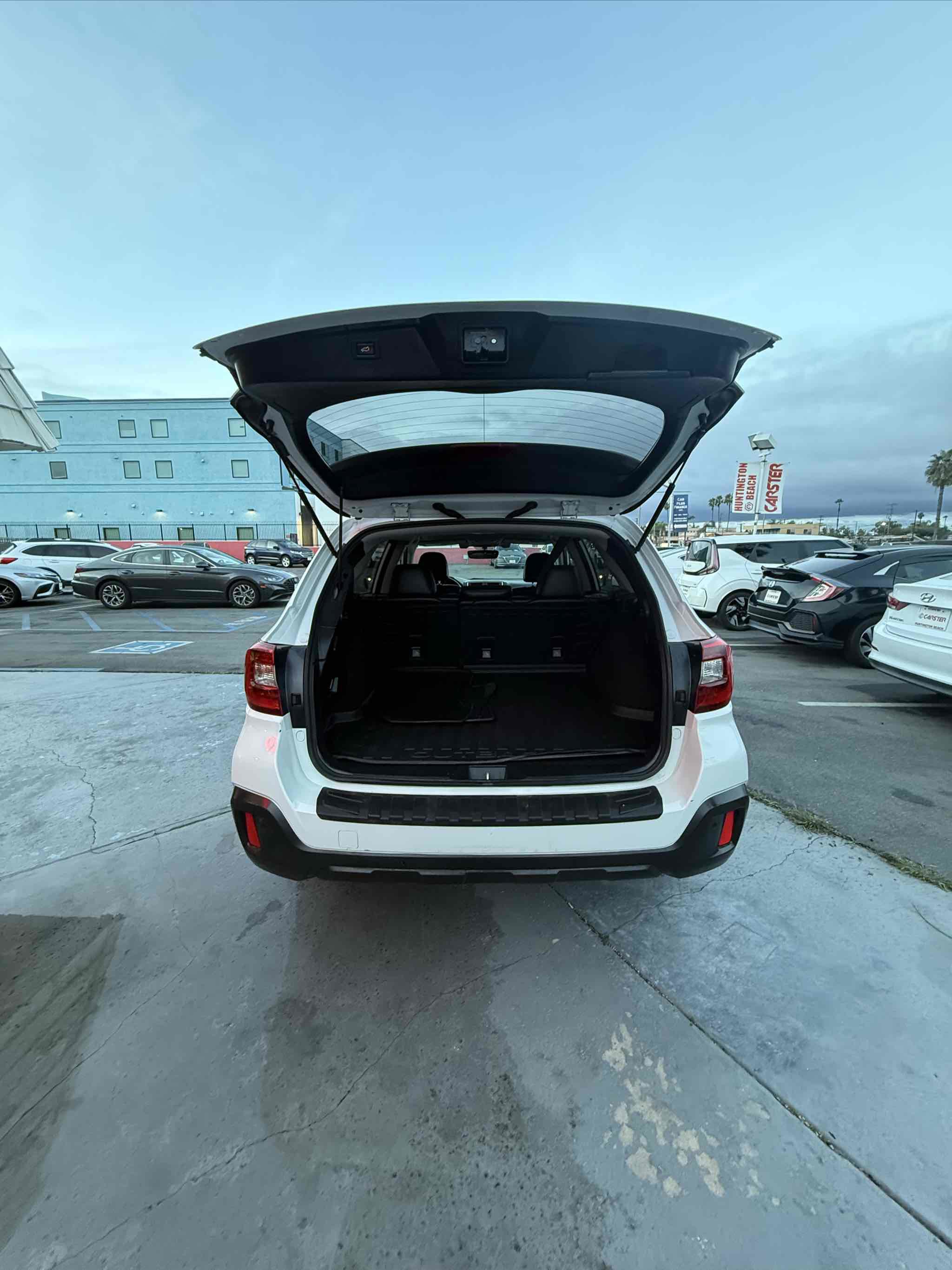 Used 2018 Subaru Outback 2.5i Limited image 18