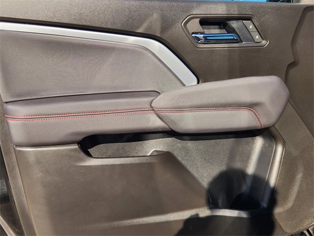 Used 2025 Chevrolet Colorado Z71 image 22