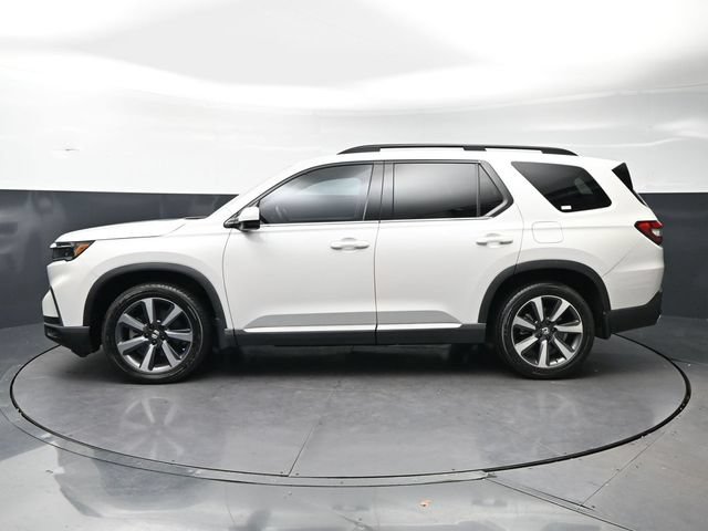 Used 2023 Honda Pilot Touring image 8