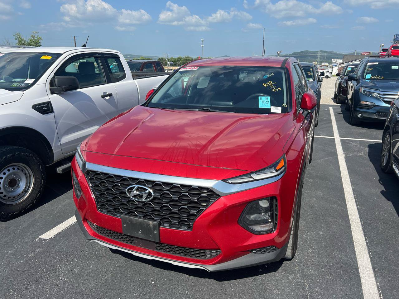 Used 2019 Hyundai Santa Fe SE AWD/4WD image 2