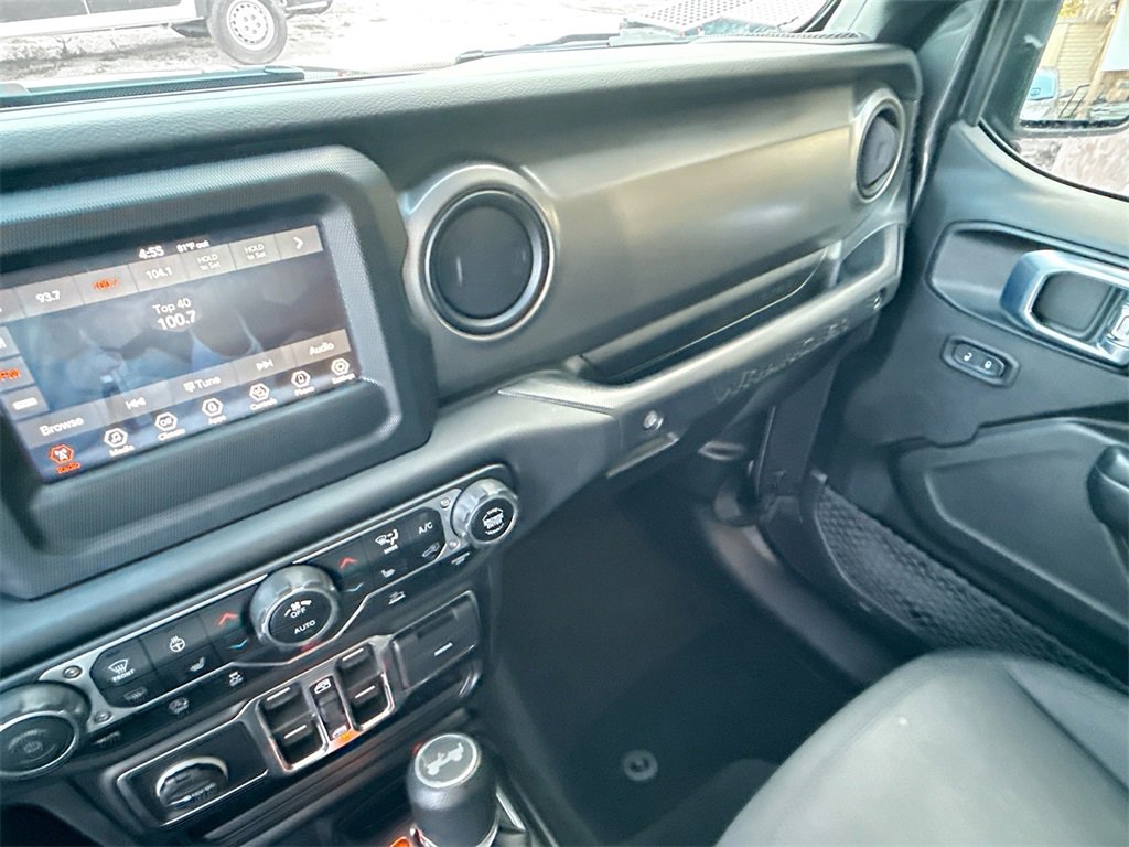Used 2021 Jeep Wrangler Unlimited Sport image 23