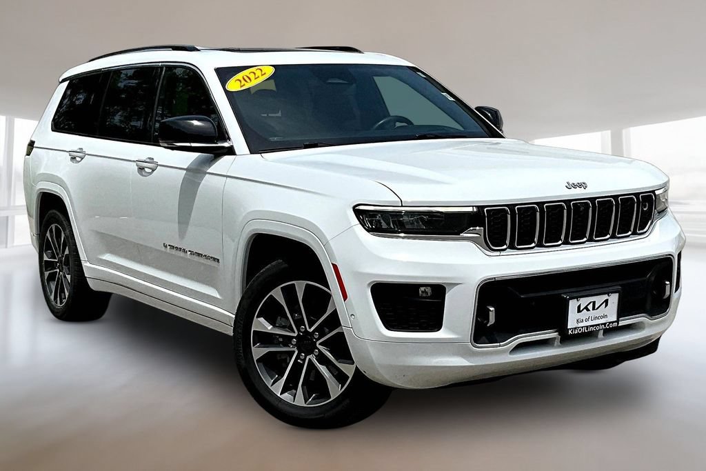 Used 2022 Jeep Grand Cherokee L Overland w/ Advanced Protech Group III AWD/4WD image 3