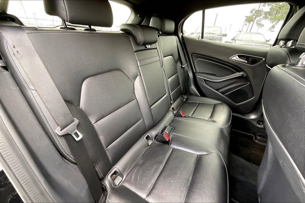 Used 2019 Mercedes-Benz GLA 250 4MATIC image 22