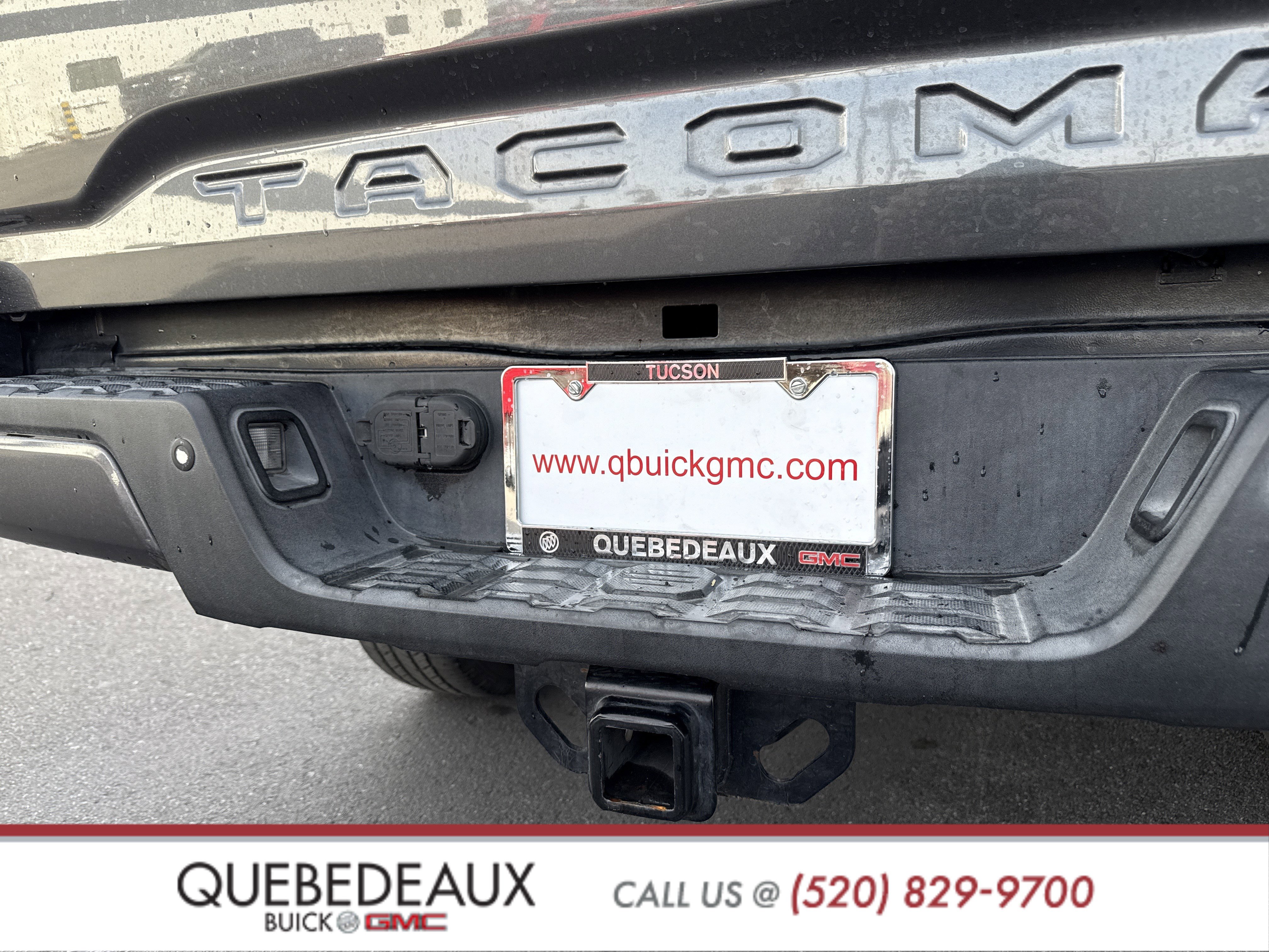 Used 2020 Toyota Tacoma TRD Off-Road image 11