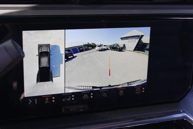 Used 2024 GMC Sierra 3500 Denali w/ Denali Reserve Package image 24