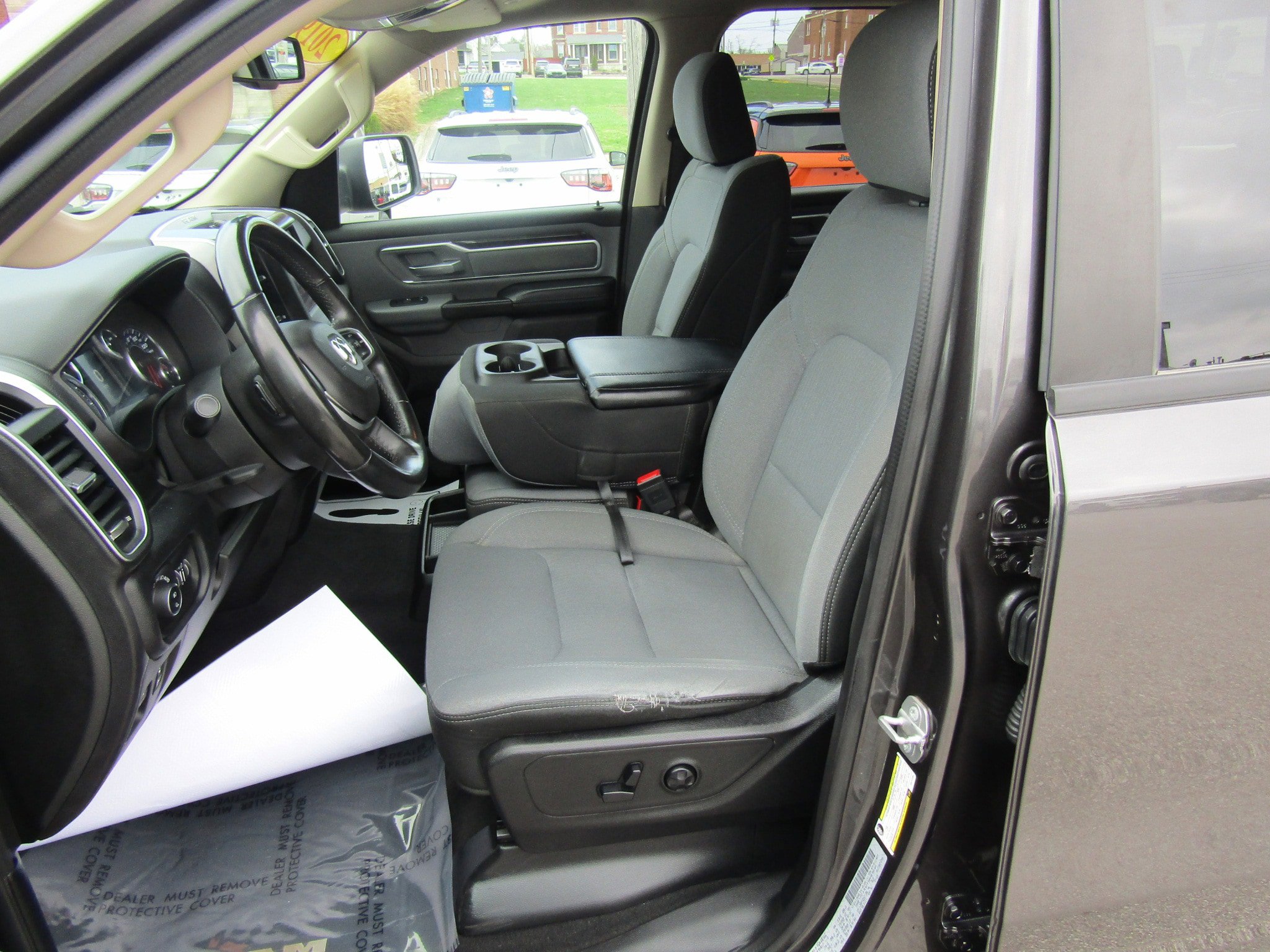 Used 2019 RAM 1500 Big Horn image 16