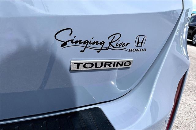 New 2026 Honda Odyssey Touring image 15