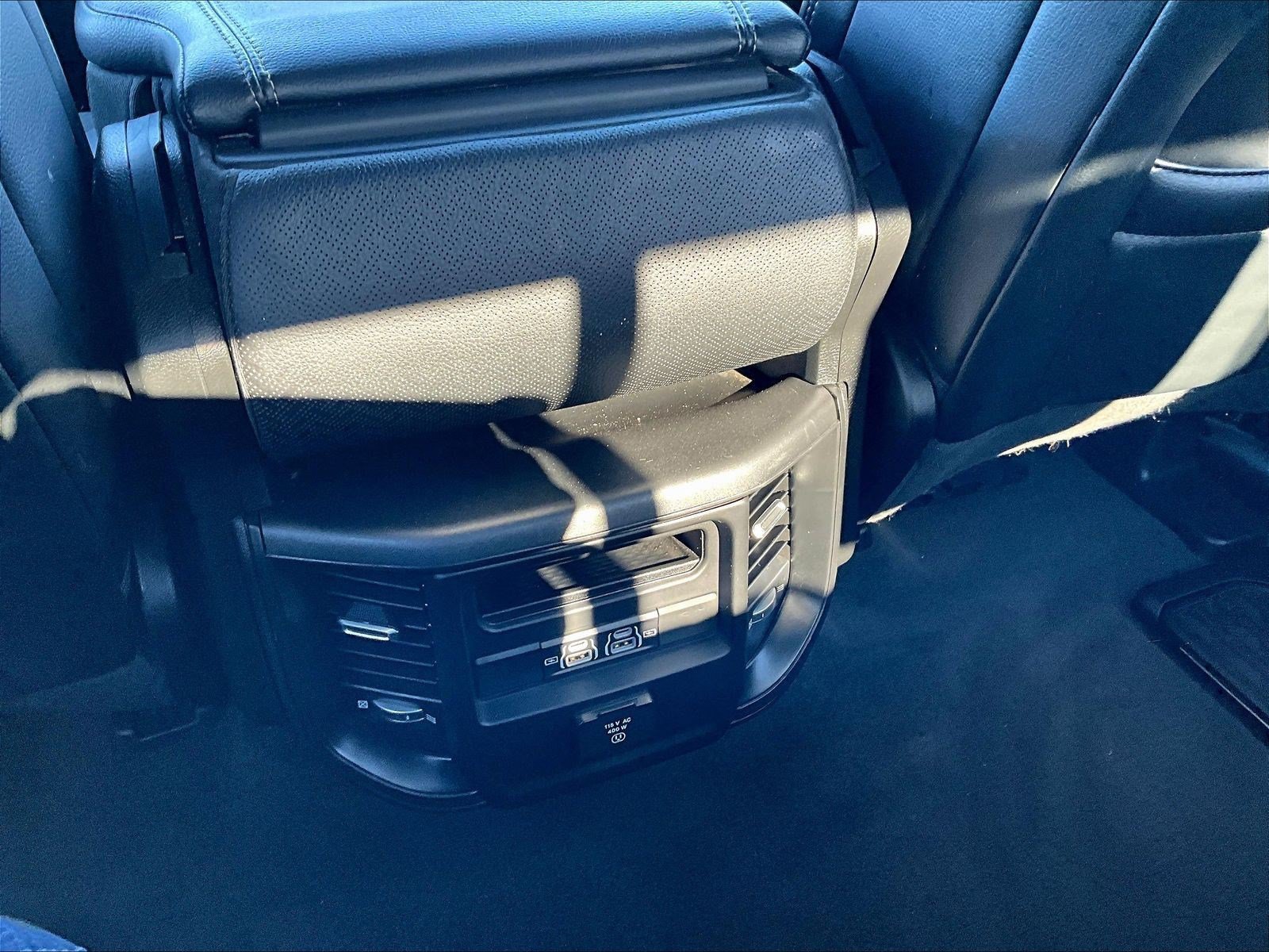 Used 2023 RAM 1500 Laramie AWD/4WD image 9