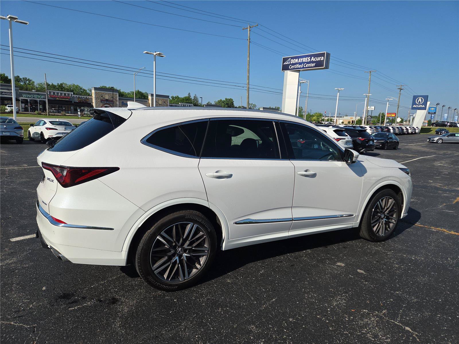Certified 2025 Acura MDX SH-AWD w/ Advance Package image 32