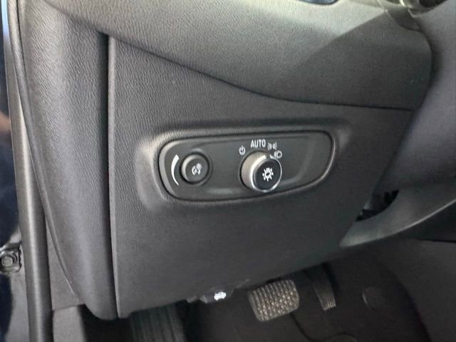 Used 2024 Chevrolet Equinox LT AWD/4WD image 22
