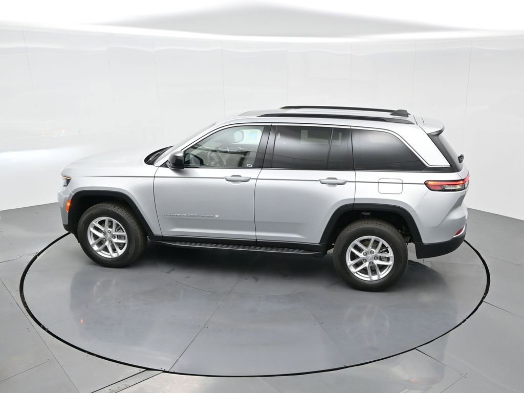New 2025 Jeep Grand Cherokee Laredo X image 49