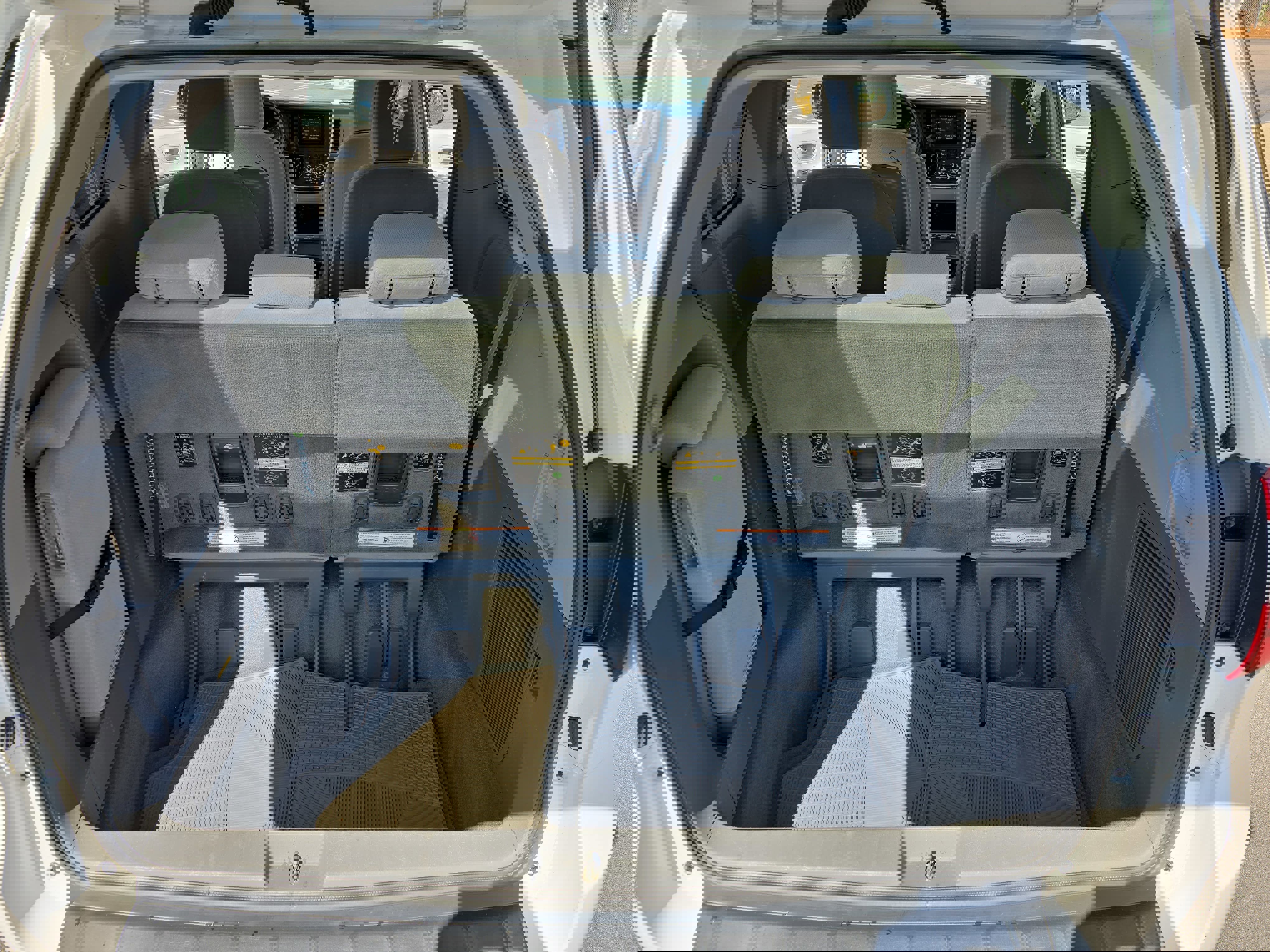 Used 2017 Toyota Sienna LE image 13