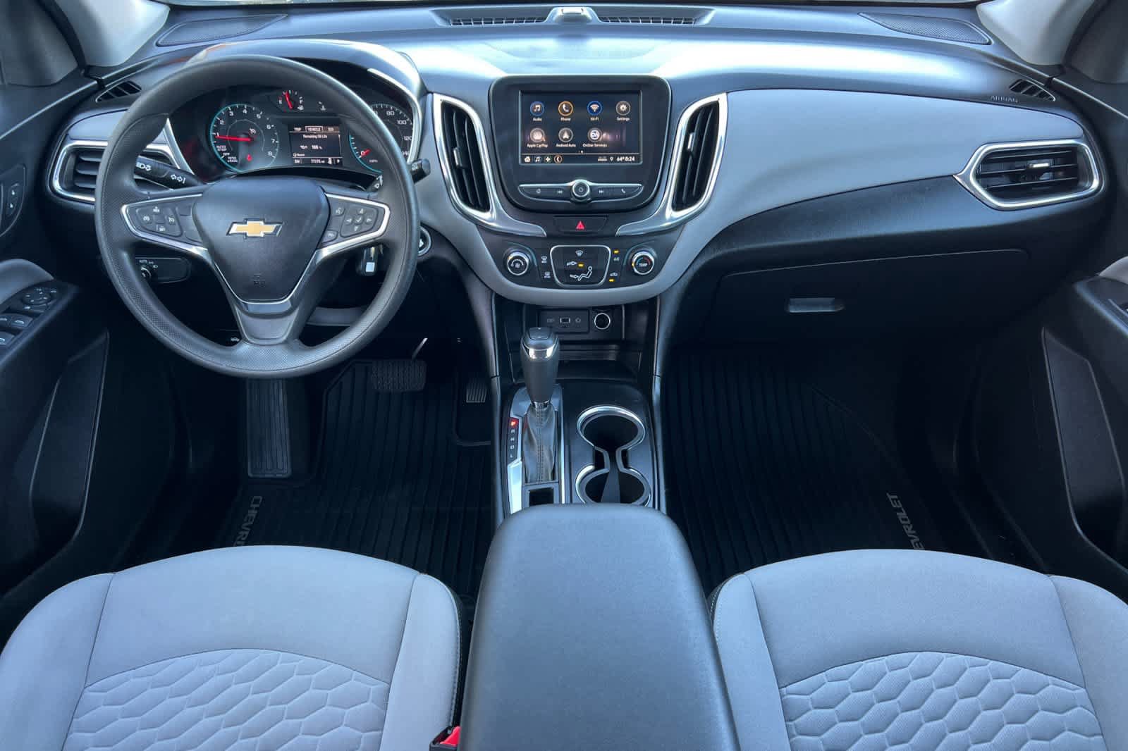 Used 2019 Chevrolet Equinox LS FWD image 3